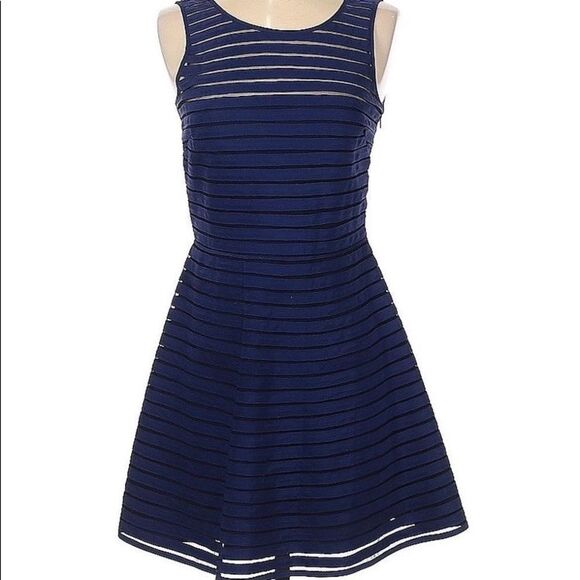 Parker | A-Link Dress with Cutout Stripes | Size Small - Picture 1 of 6